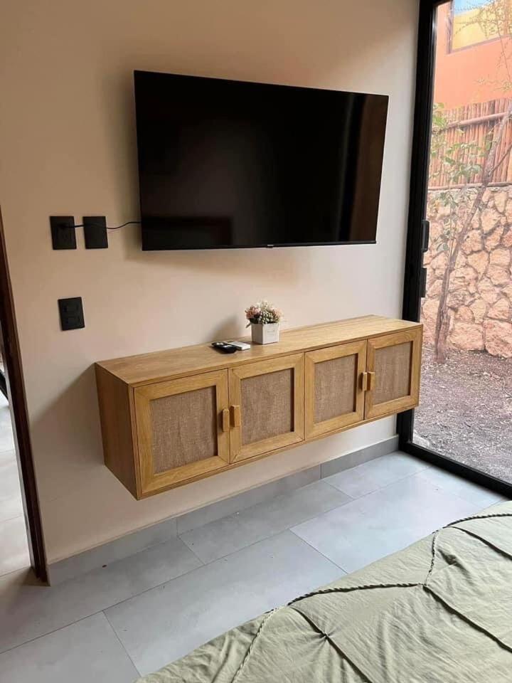 Geckos House Aldea Savia Planta Baja Con Terraza 2 *